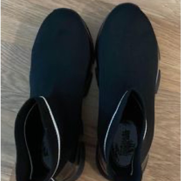 Black, size 6, Michael Kors Kendra stretch sneaker booties. Like new, worn once. - Picture 4 of 4